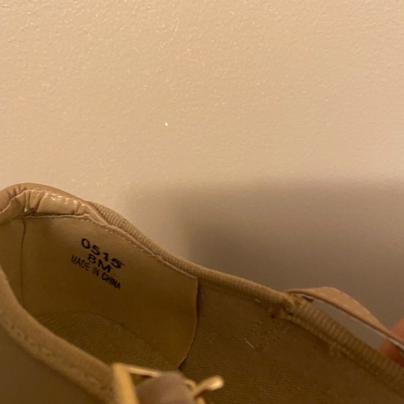 Brand New Tap Shoes - Size 8 - Picture 3 of 4